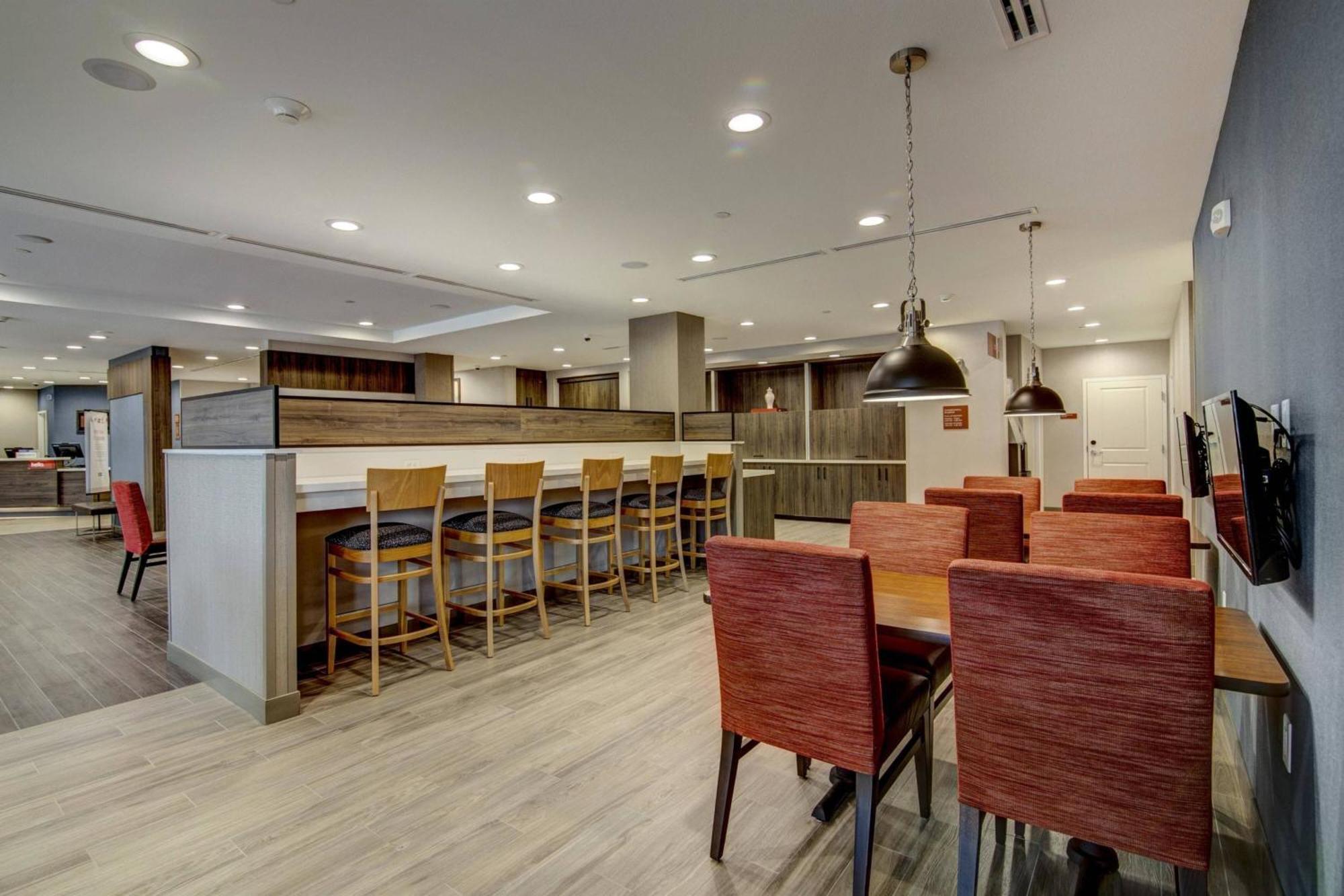 Towneplace Suites By Marriott Houston Hobby Airport Eksteriør bilde