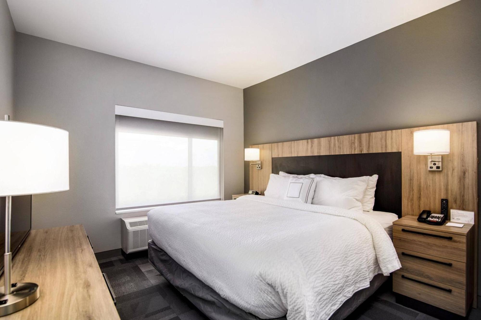 Towneplace Suites By Marriott Houston Hobby Airport Eksteriør bilde